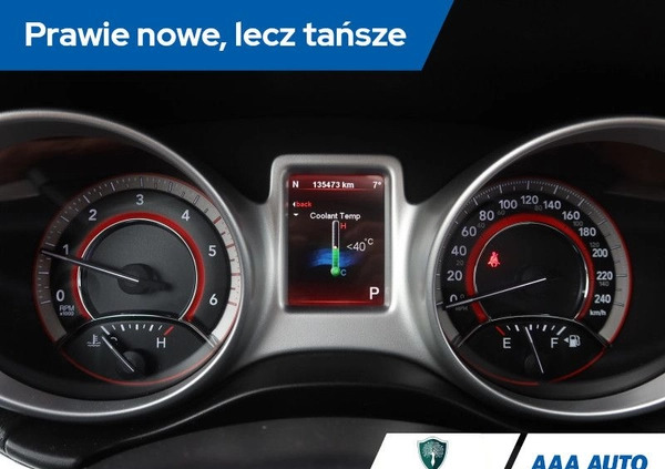 Fiat Freemont cena 50000 przebieg: 135470, rok produkcji 2012 z Jastrowie małe 326